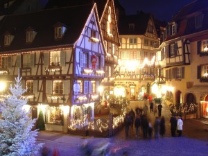 CC BY-SA 2.0 FR Vincent Denefeld. Marché de Noël de Colmar